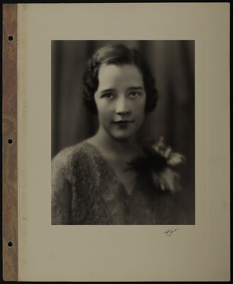 The Junior League of Fort Worth Portraits Scrapbook, 1931, Page 5