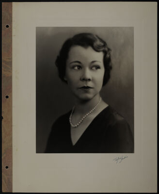 The Junior League of Fort Worth Portraits Scrapbook, 1931, Page 7