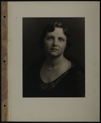 The Junior League of Fort Worth Portraits Scrapbook, 1931, Page 9