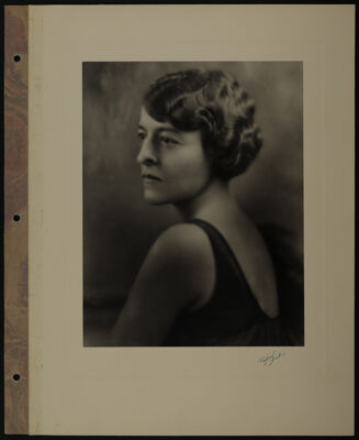 The Junior League of Fort Worth Portraits Scrapbook, 1931, Page 15