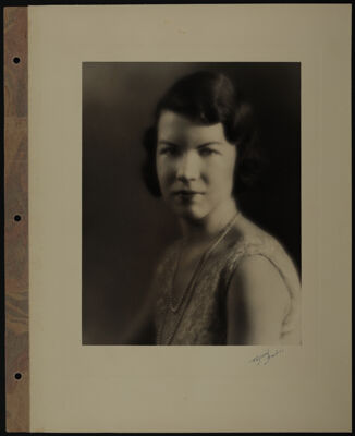 The Junior League of Fort Worth Portraits Scrapbook, 1931, Page 59