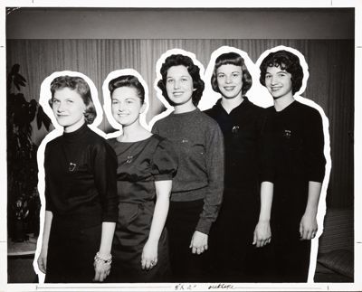 rulon, hackle, gessner, hoverson, and brady with plaque photograph, c. 1948 (image)