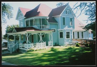 Eta Psi Chapter House Photograph, c. 2000
