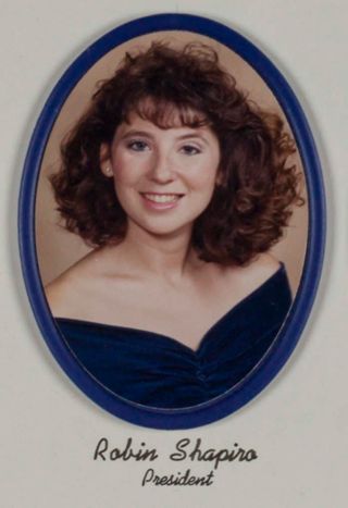 Omicron Chapter Composite Detail, Robin Shapiro, 1987-1988
