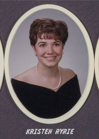 Omicron Chapter Composite Detail, Kristen Ryrie, 1999-2000