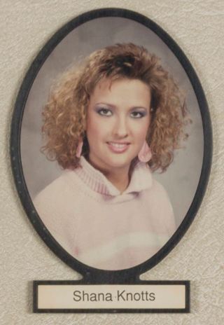 Delta Mu Chapter Composite Detail, Shana Knotts, 1987-1988