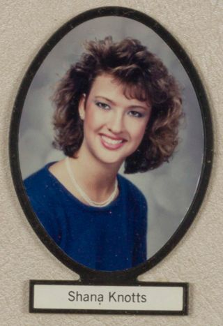 Delta Mu Chapter Composite Detail, Shana Knotts, 1986-1987