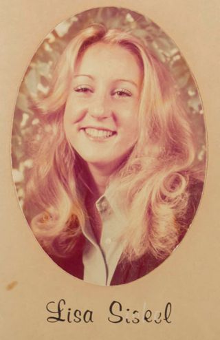 Delta Mu Chapter Composite Detail, Lisa Siskel, 1974-1975