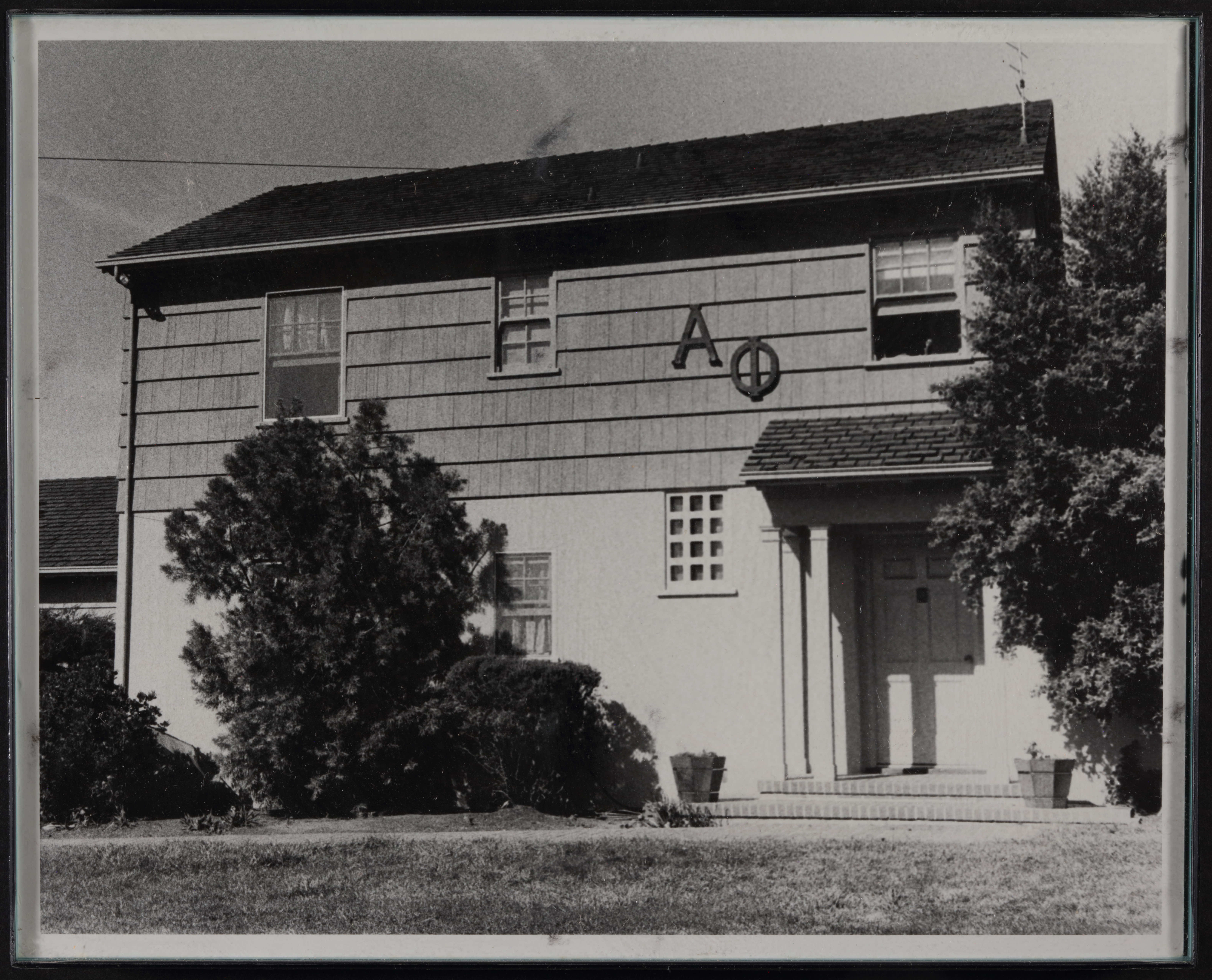 Epsilon Chi Chapter House