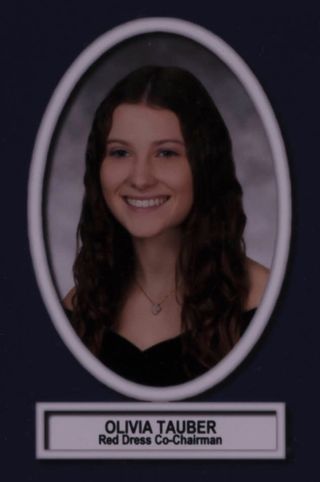 Theta Chapter Composite Detail, Olivia Tauber, 2018-2019