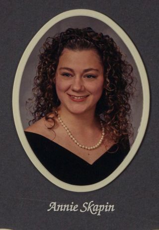 Beta Omega Chapter Composite Detail, Annie Skapin, 1998-1999