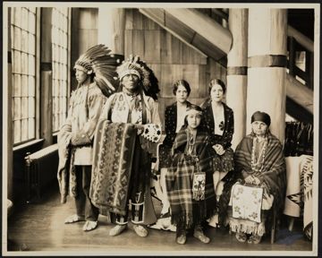 Ella and Margrethe Hanson Convention Photograph, 1930