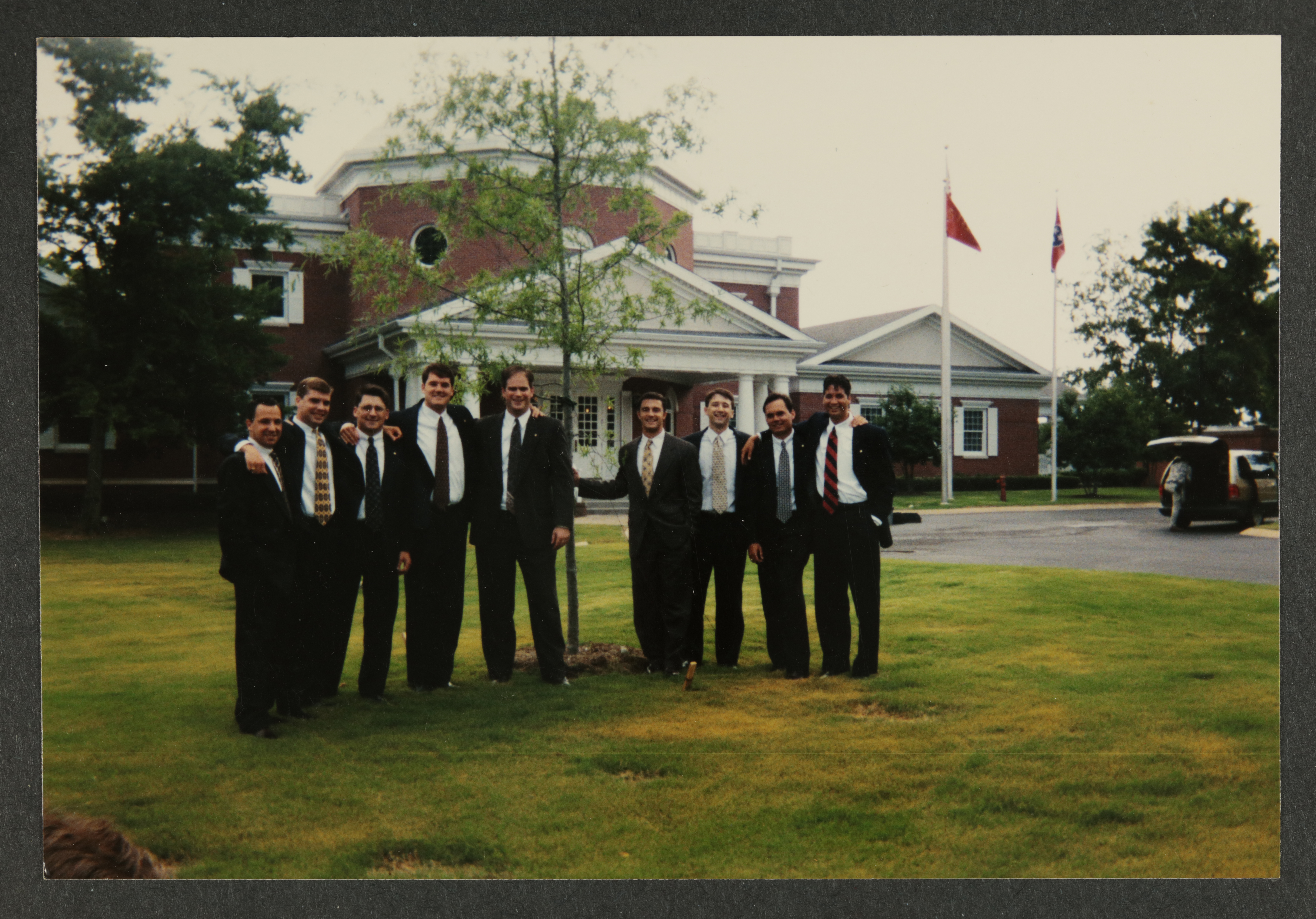 Current and Former Staff at Memphis Headquarters Photograph, June 1997