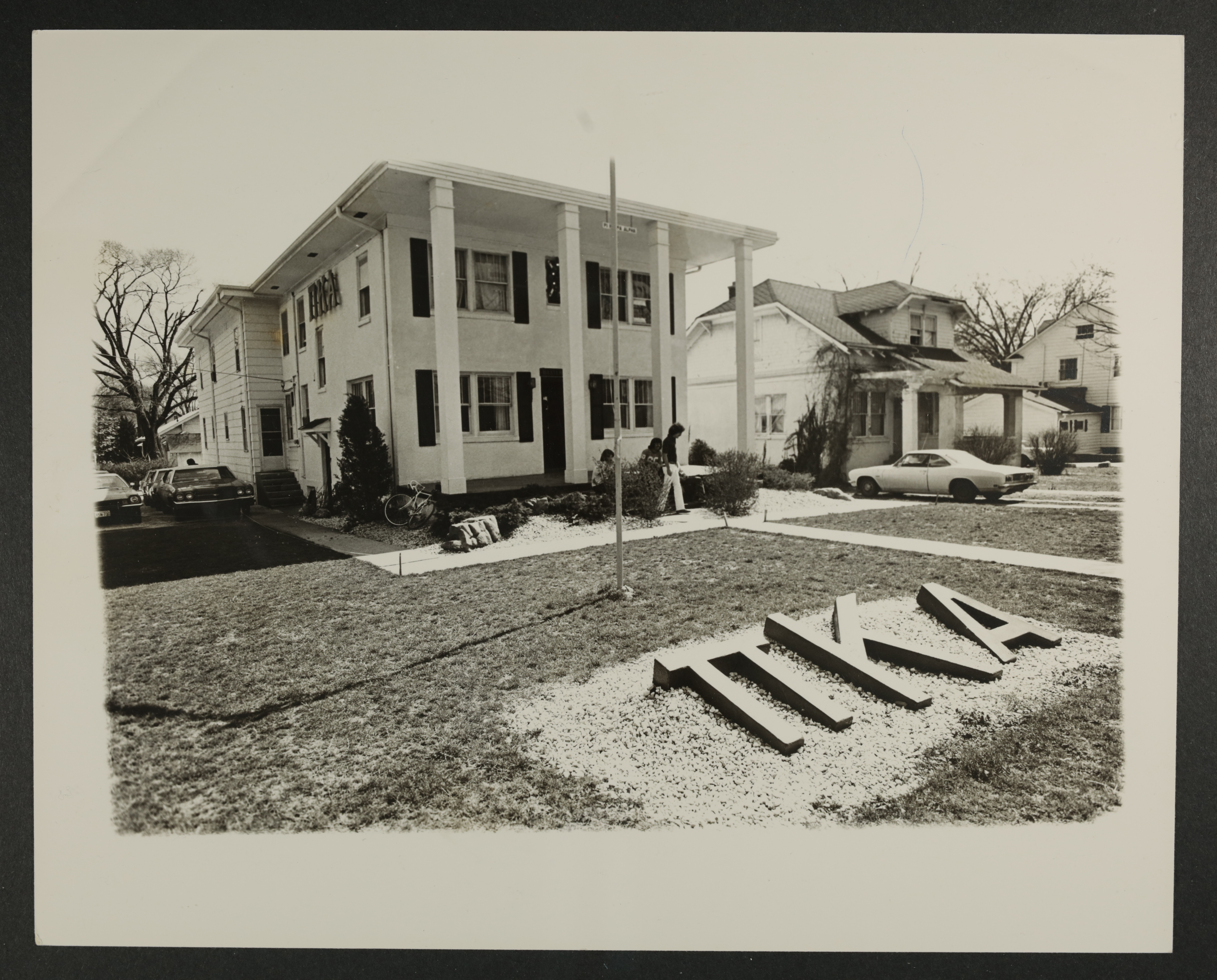 Zeta Chi Chapter House Photograph, 1975