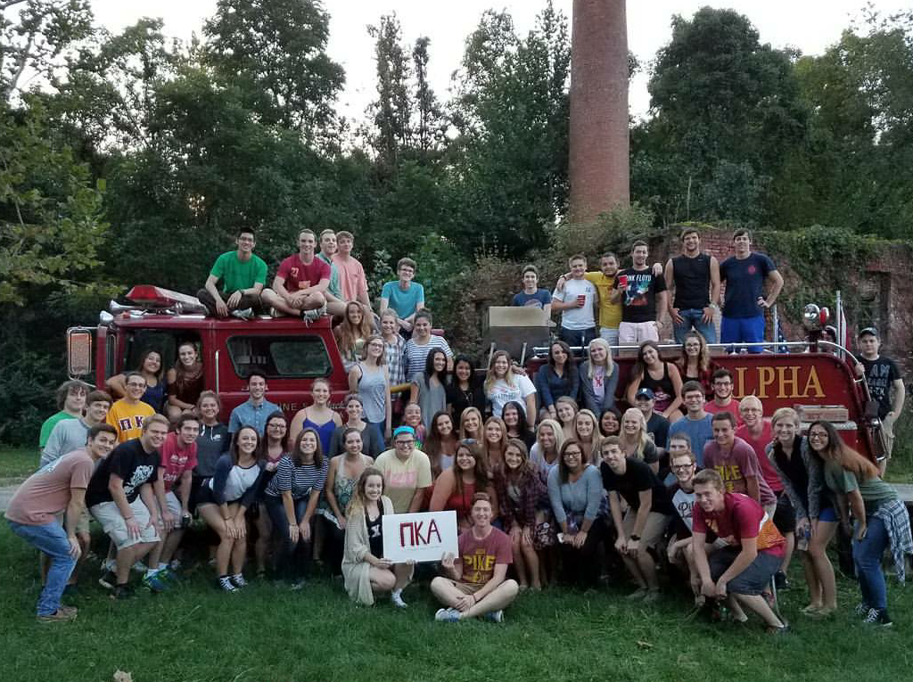 Iota Delta and Alpha Chi Omega Chapters Social Photograph