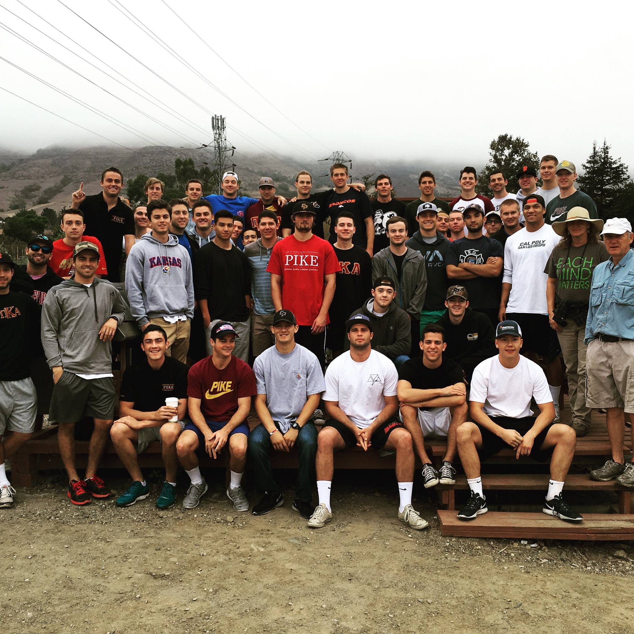 Iota Theta Chapter Members Volunteer at Growing Grounds Nursery Photograph