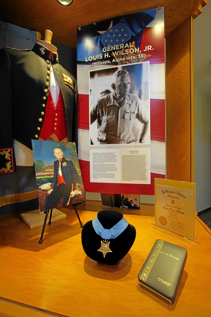 Gold Star Recipient, General Louis H. Wilson, Jr. Photograph