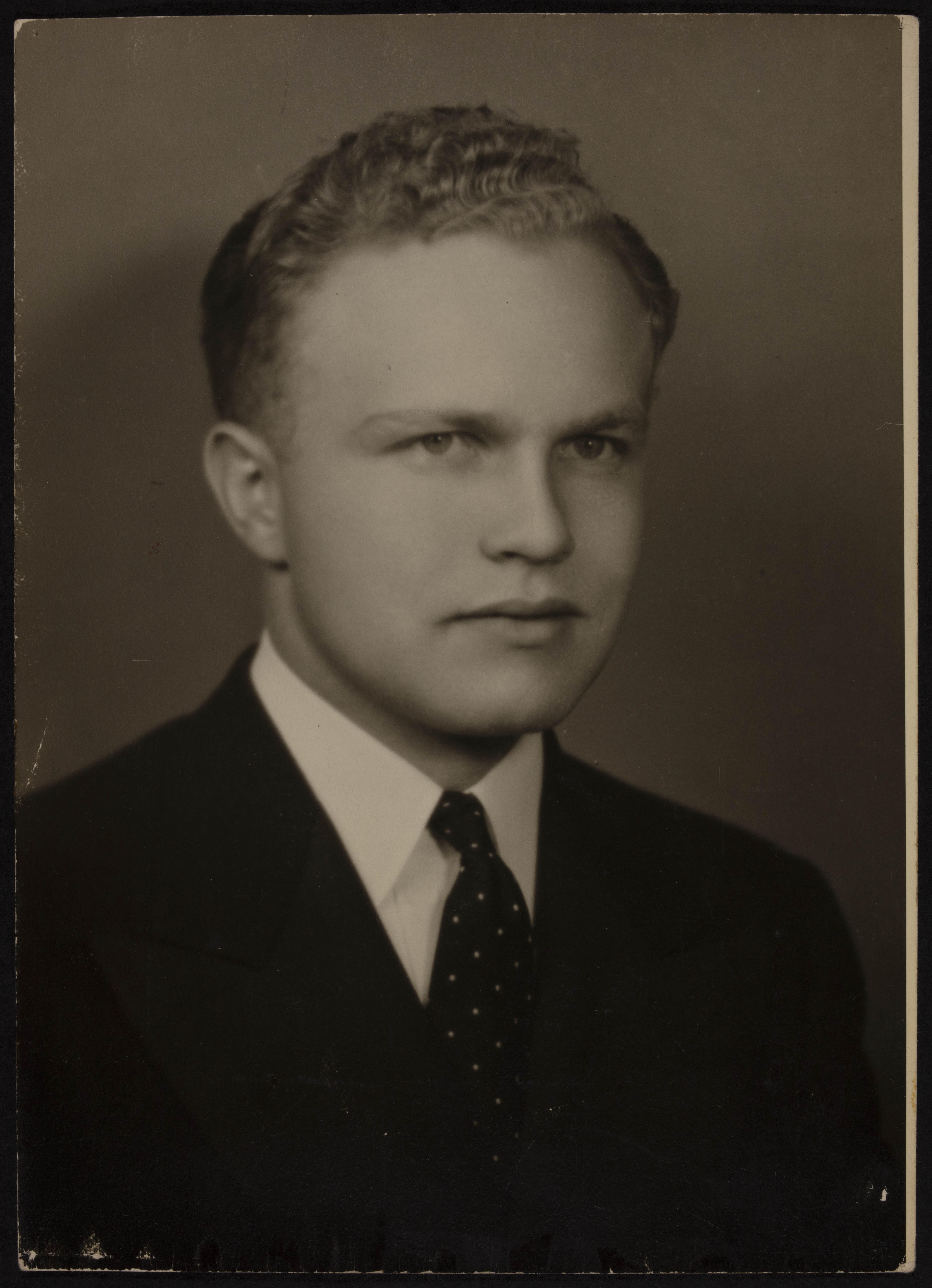 Kenneth Dean Barrus Portrait Photograph