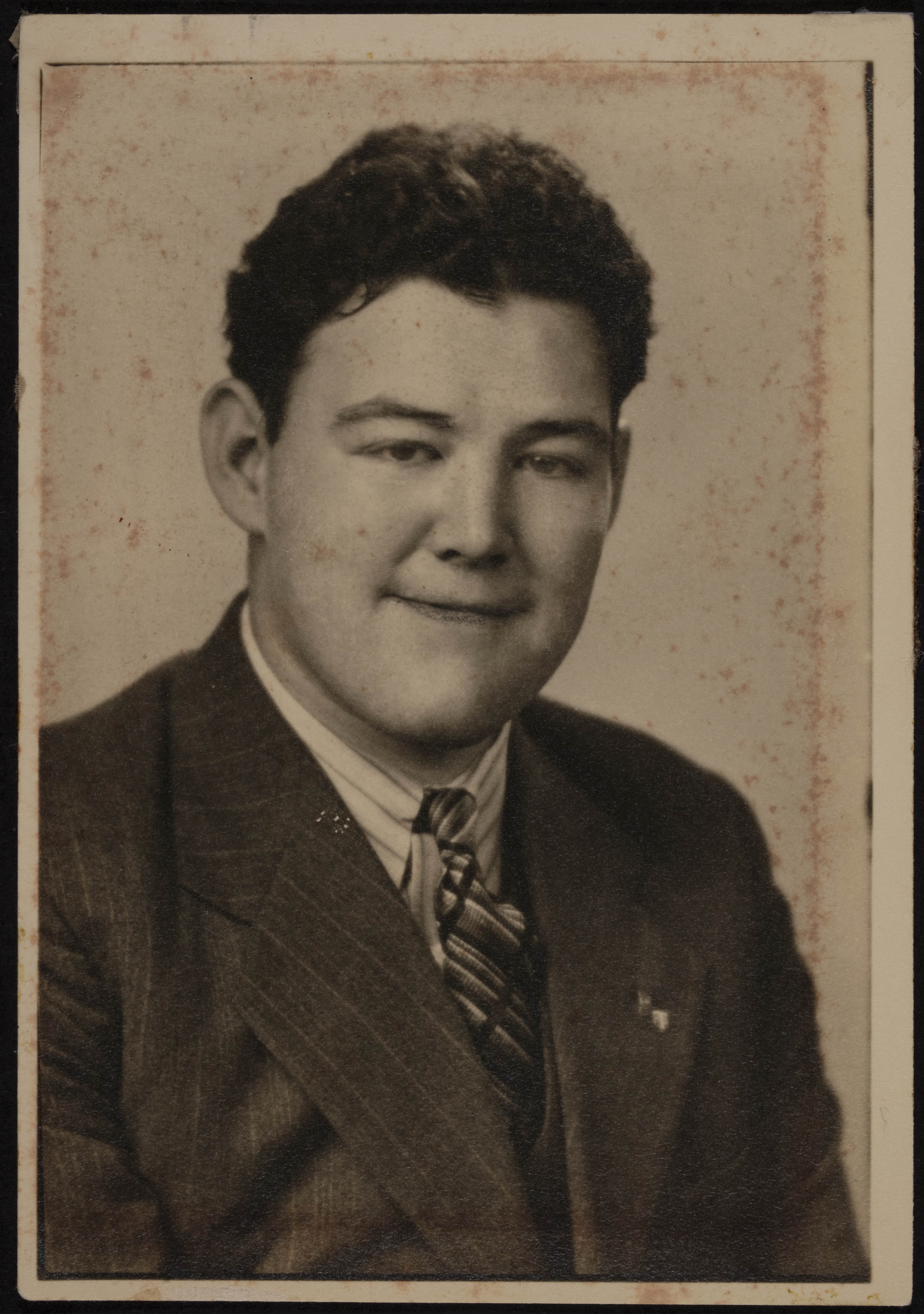 Murray Warren Morgan Portrait Photograph