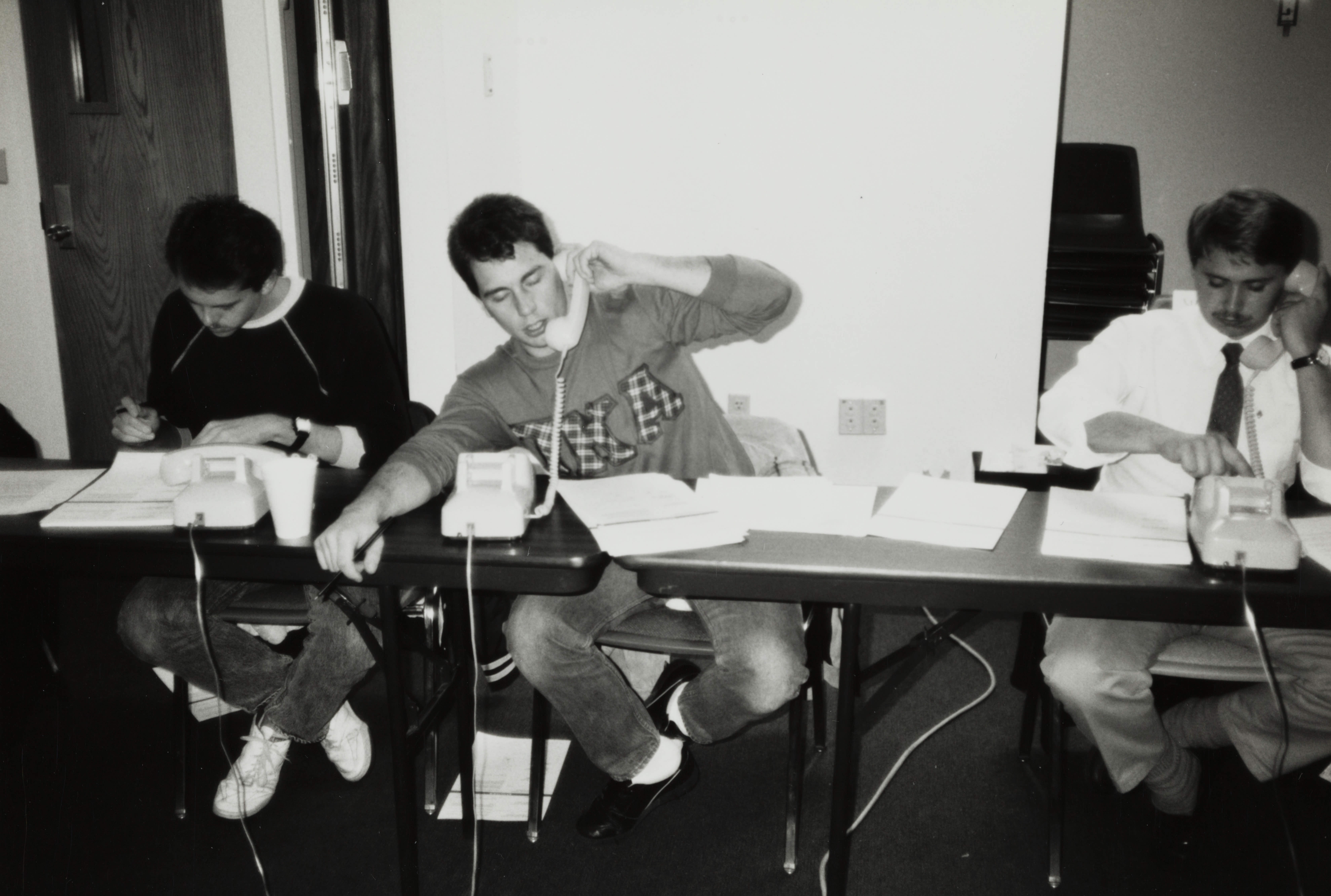 Theta Omicron Chapter Members on Phones at Phone-A-Thon Photograph 19, October 18, 1989