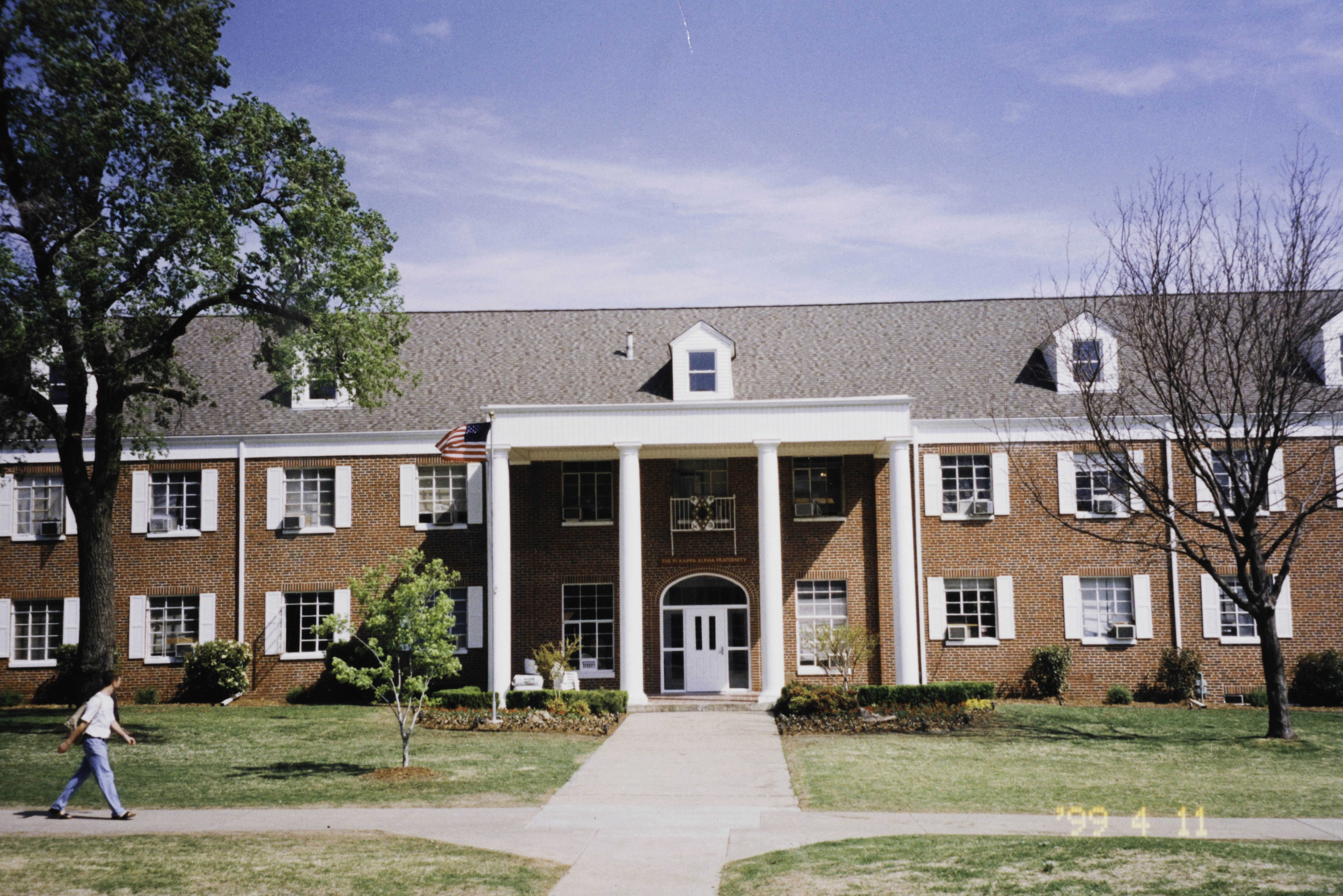 Front of Gamma Upsilon Chapter House Photograph, April 11, 1999