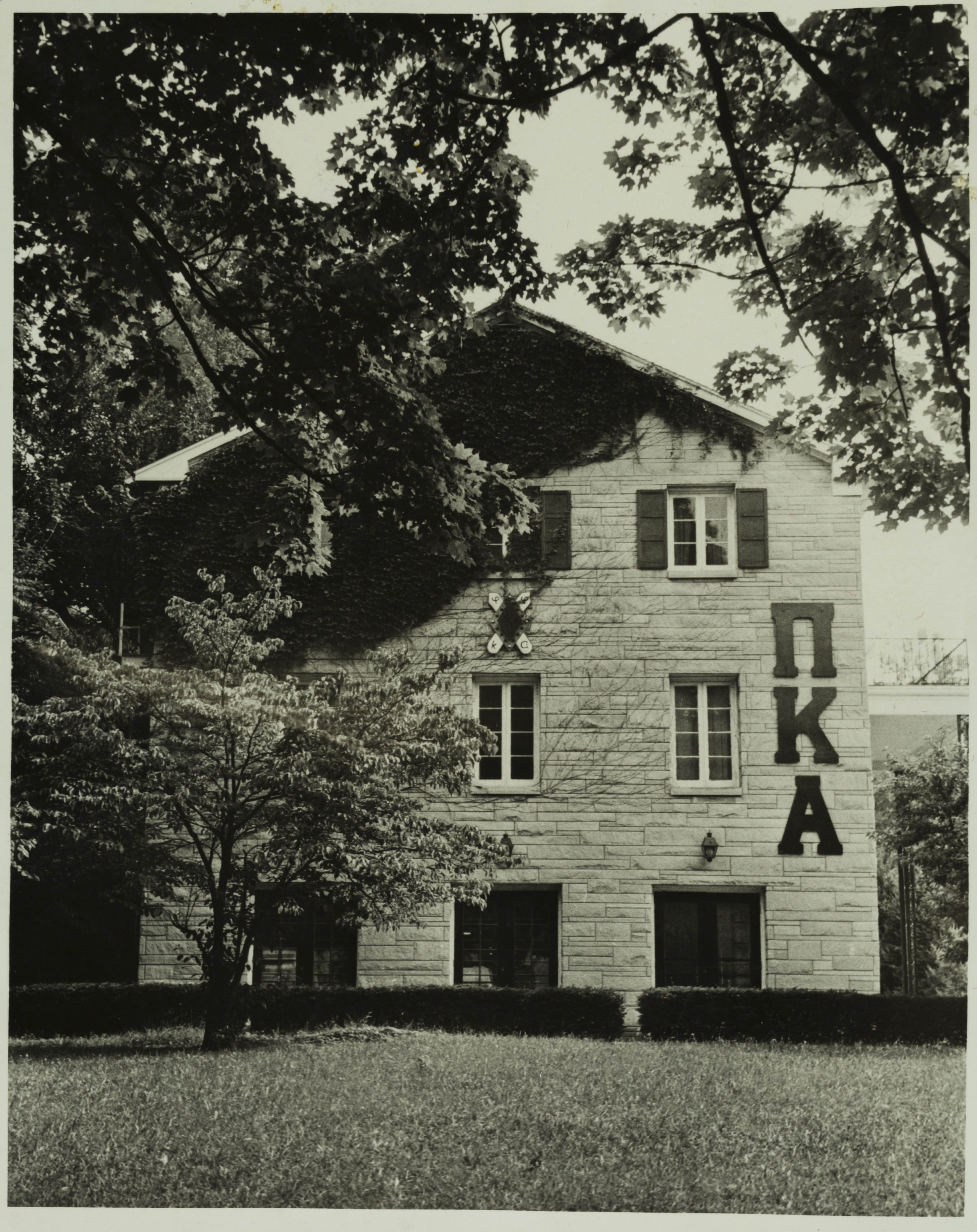 Side View of Delta Xi Chapter House Photograph, c. 1975