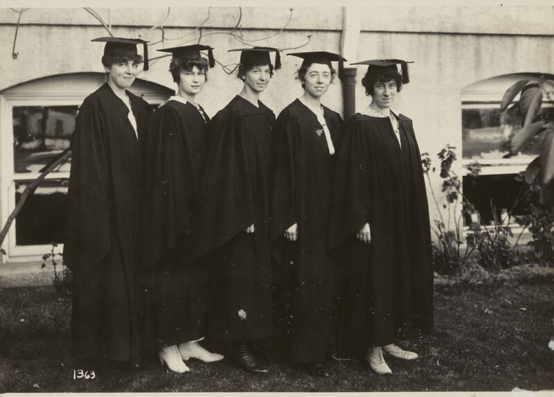 1917 Iota Sigma Members at Graduation Image