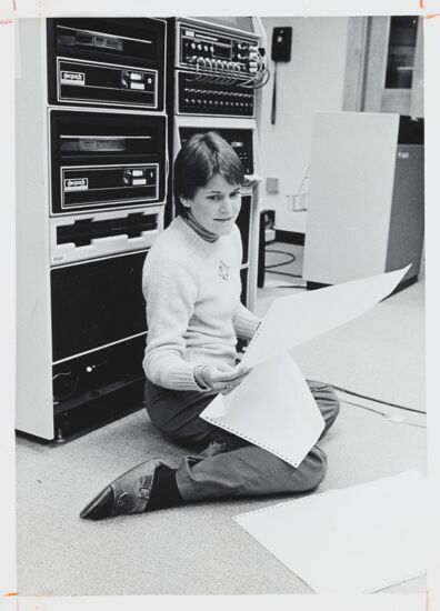 Elizabeth A. Cunningham Graduate Student Photograph, circa 1981 (image)