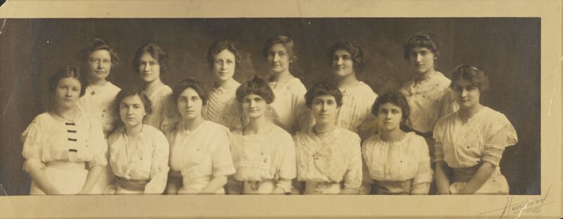 1914-1915 Iota Chapter Photograph Image
