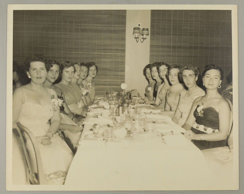 Alpha Epsilon Chapter Members at Convention Banquet Photograph, June 24-30, 1956 (Image)