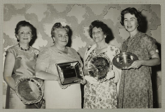 Alumnae Award Winners Photograph, June 30-July 5, 1962 (image)