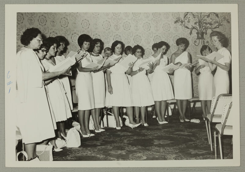Convention Choir Performs Photograph, June 30-July 5, 1962 (Image)
