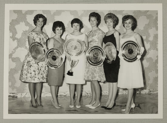 Collegiate Chapter Award Winners Photograph, June 30-July 5, 1962 (image)