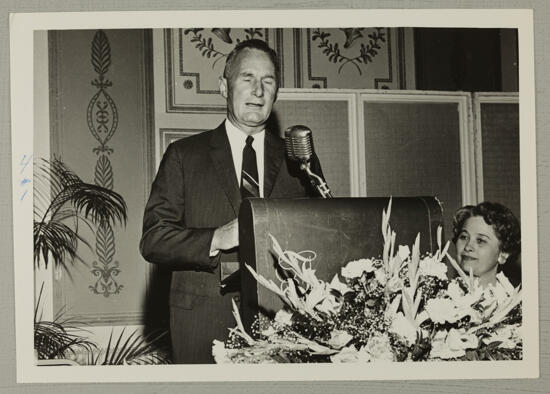 Richard Fletcher Speaks at Convention Philomathean Dinner Photograph, June 30-July 5, 1962 (image)