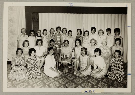 Alumnae Advisers at Convention Photograph, July 7-12, 1968 (image)