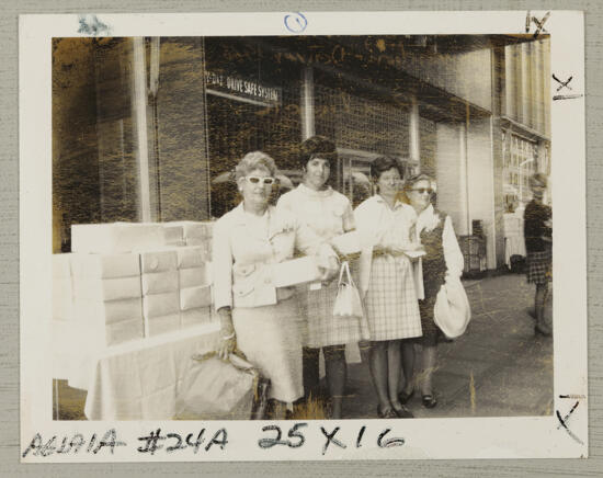 Four Phi Mus With Box Lunches at Convention Photograph, July 7-12, 1968 (image)