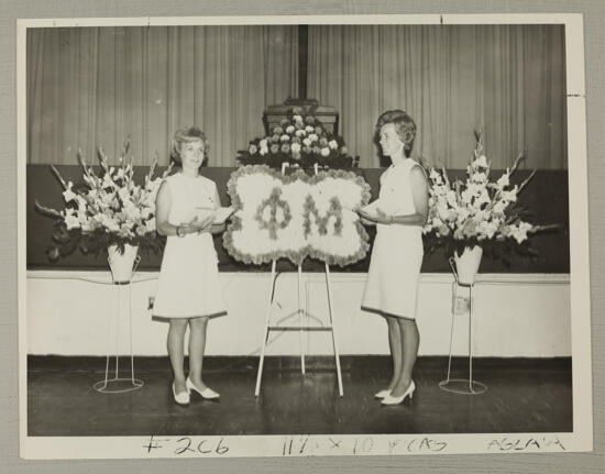 Annadell Lamb and Alice Shaw at Convention Memorial Service Photograph, July 5-10, 1970 (image)