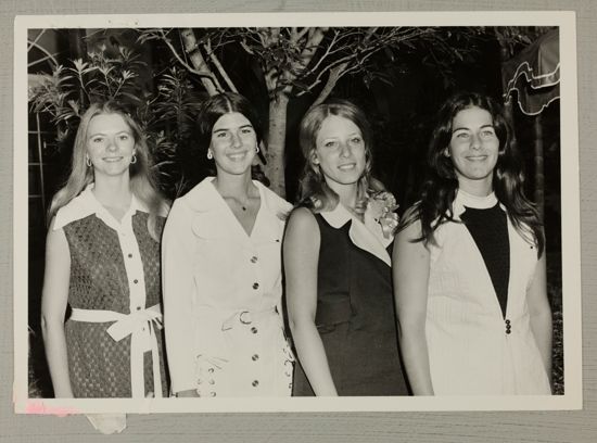 Colony Representatives at Convention Photograph, July 7-12, 1972 (image)