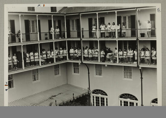 Phi Mus Watching Convention Memorial Service Photograph 2, July 7-12, 1972 (image)