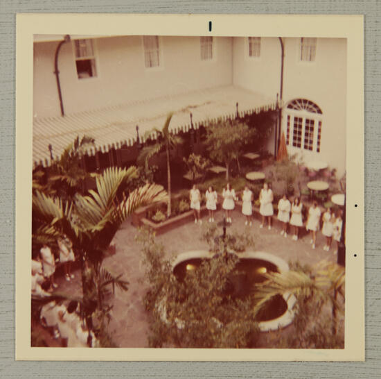 Convention Memorial Service Photograph 3, July 7-12, 1972 (image)