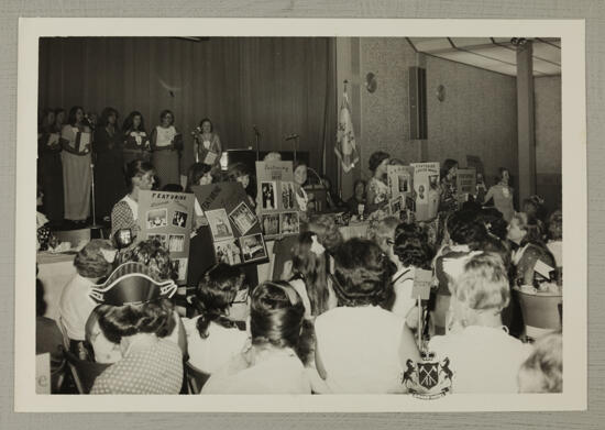 Louise Moore Honorary Dinner at Convention Photograph, August 2-7, 1974 (image)