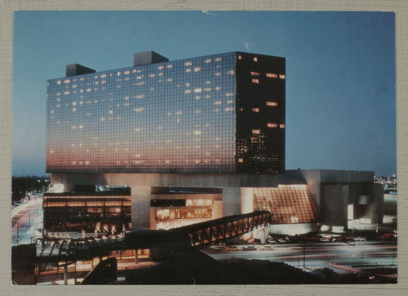 c. 1984 Hyatt Regency Columbus Postcard Image