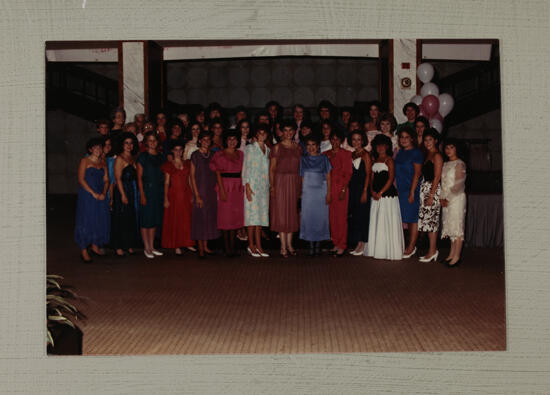 Beta Area Convention Attendees Photograph 1, July 6-10, 1986 (image)