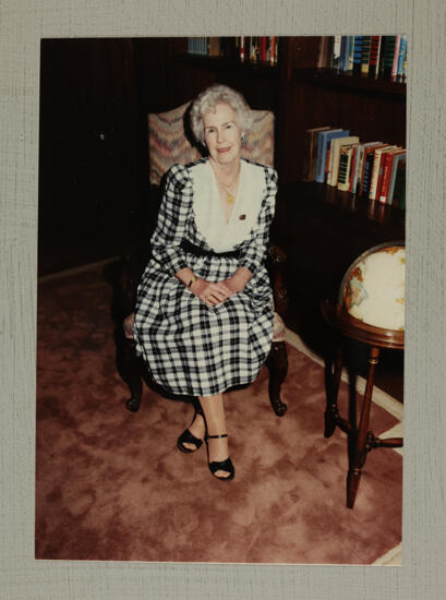 Ada Henry at Convention Photograph, July 1-5, 1988 (image)