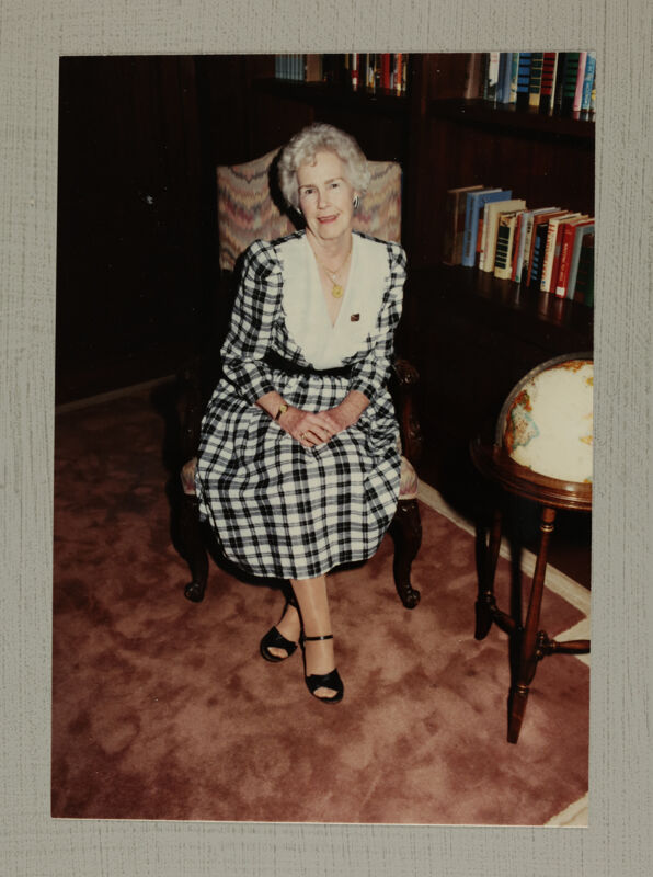 Ada Henry at Convention Photograph, July 1-5, 1988 (Image)