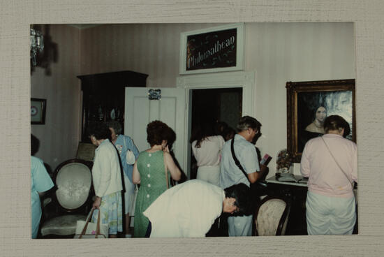 Phi Mus Tour Philomathean Room Photograph 2, July 1-5, 1988 (image)