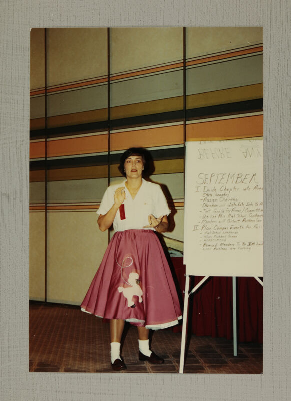 Phyllis Delaughter Leading Convention Workshop Photograph, July 6-9, 1990 (Image)