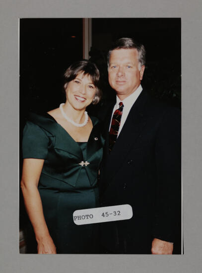 Unidentified Phi Mu and Man at Convention Photograph, July 3-5, 1998 (image)