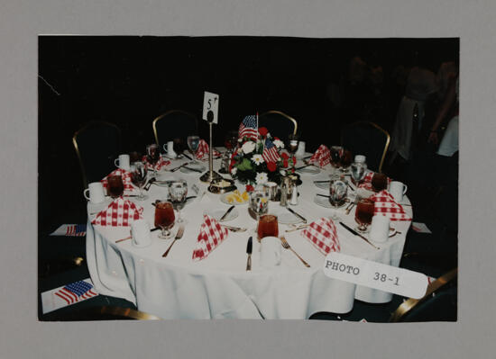 Table 5 at Convention Sisterhood Luncheon Photograph, July 3-5, 1998 (image)