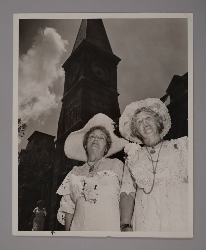 Louise Elliott and Jamie McKenzie on Convention Philomathean Day Photograph, June 23-28, 1952 (Image)